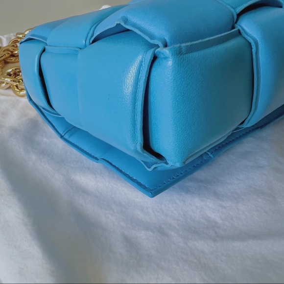 Bottega Veneta padded chain cassette- Like New - Picture 10 of 12